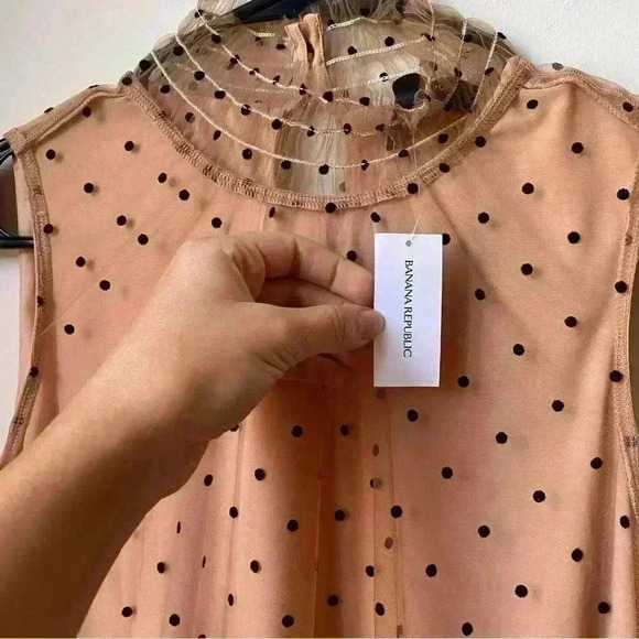 Banana Republic NWT Pink Mesh Top XS Black Polka Dots Button Neck Office Attire - Picture 2 of 13